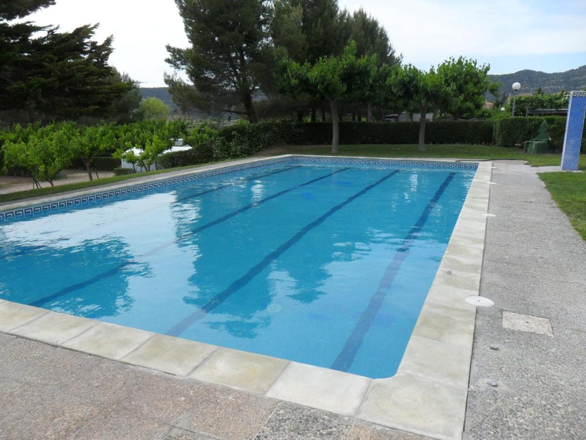 Montsant Park Camping & Bungalow Otel Ulldemolins Dış mekan fotoğraf