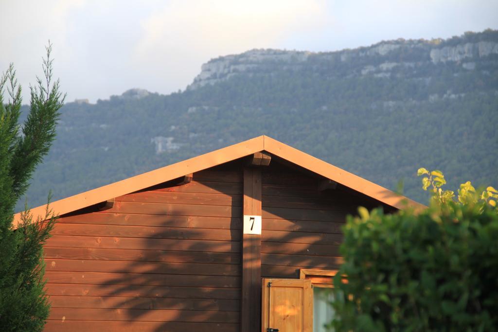 Montsant Park Camping & Bungalow Otel Ulldemolins Dış mekan fotoğraf